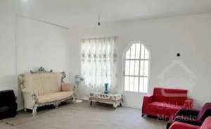 فروش خانه ویلایی مسکونی مدارک تکمیل مجاور شیراز