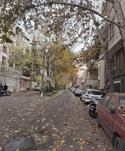 زمرد ۱۴۵ متر ۳ خواب نوساز شیک