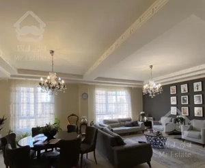 ۹۶متر/۲خواب/لوکیشن تاپ منطقه طوقانی/روبه‌رو آفتاب