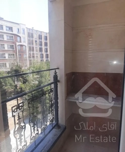 آپارتمان ۱۰۰ متری