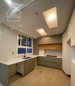 ۷۵ متر ۲ خواب * فول نوسازی شده لوکیشن اعیان نشین