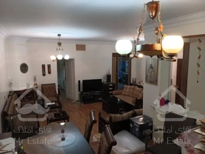 آپارتمان ۱۱۵ متری خوش نقشه و نورگیر