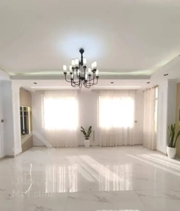 ۶۶متر ۲خواب پارکینگ اختصاصی سندتکبرگ فول دیزاین