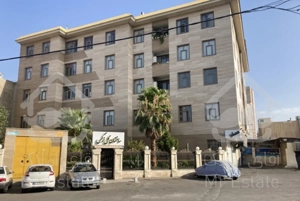 اپارتمان ۷۵ متری ۲ خوابه