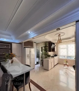 ۱۲۰متر + ۲۰ متر حیاط خلوت / اباذر رو به آفتاب /فول