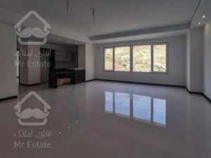 خرید آپارتمان ۱۵۰ متر سه خواب در دریاچه استخر دار