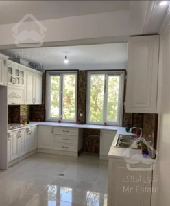 آپارتمان ۶۶ متر ۲ خواب  ((چهارباغ))