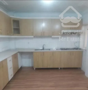 شهرک چشمه ۱۳۱متر ۲خ با دو تراس ۵۰و۶۰ متری تخلیه