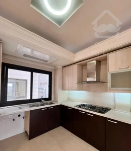 آپارتمان ۱۶۰متر۳خواب فول اقدسیه