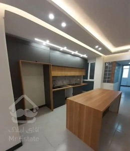 فروش آپارتمان ۱۲۵ متری ۲ خوابه طبقه ۱ در کوی مهران