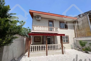 رهن ویلایی دو طبقه ۲۰۷ متری محدوده پاسداران.