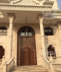 قیطریه چند قدمی پارک ۲۲۰ متر