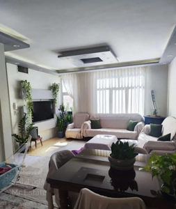 ۶۲ متری غرق در نور بلوار نیکنام شرقی