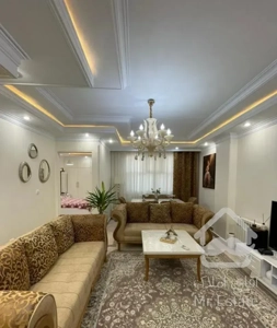 ۷۷متر سالن پرده خور بهار جنوبی