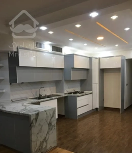 فروش آپارتمان ۱۳۰ متری ۳ خوابه ساقدوش