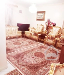 ۷۷ متر آپارتمان نقلی در شقایق جنوبی