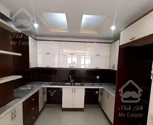 ۸۳ متر صادقیه