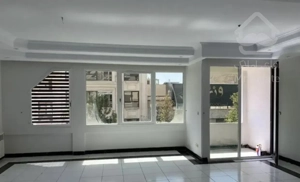 بالای میدان کاج ۱۲۵ متر ۲ خوابه آفتابگیر