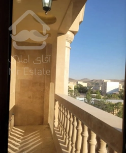 فروش  ۶۰ متری مجتمع فرهنگیان بهارستان/با آسانسور