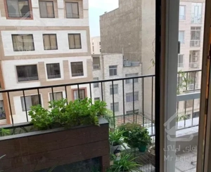 ۱۱۵متر ۳خواب روف گاردن.پونک جنوبی