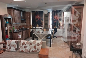 ۱۰۷ متر خانه خوش نقشه دو طرف نور گیر