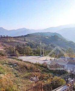 املاک حاجی زاده نبش رازی اندیشه/154متری/صفر/هریری