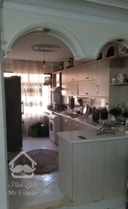 معلم ۶۰ متر