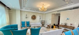 ۱۲۶متر/سالن پرده خور/فول بازسازی/غرق درنور/