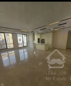 ۱۳۵ متر ۳ خواب ** تراورتن سازمان‌برنامه‌شمالی
