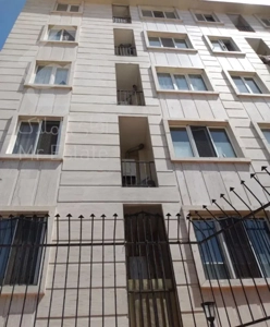 اجاره آپارتمان ۵۳ متری نورگیر خوب