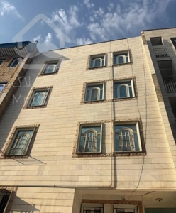 شهران ۶۳ متر رهن کامل