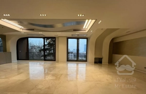 اجاره آپارتمان ۲۰۰ متری ۳ خواب ۲ مستر (کامرانیه)