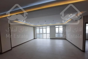 ۱۱۰ متر مسکونی(کلید نخورده)