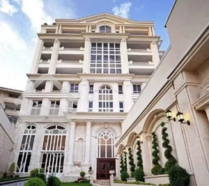 ۱۵۰متر،۳خواب،کلیدنخورده،فول‌مشاعات