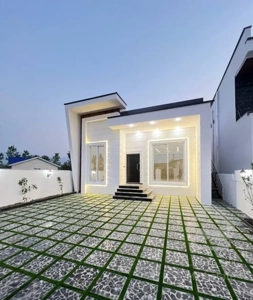 ویلامدرن و تنکابن نعمت آباد