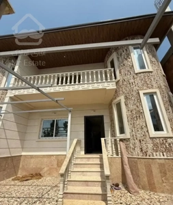 ۱۵۰ متر بنا دوبلکس ۳ خواب در قلب شهر محموداباد