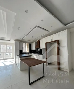 ۱۴۰متر/سه خواب/تک واحد/تاپ لوکیشن گلشهر