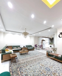 ۱۰۰ متری نوساز فول امکانات