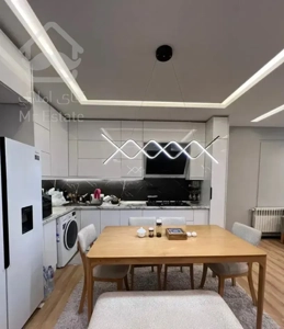 ۹۰ متر هنرستان ۲۸ رو به نما