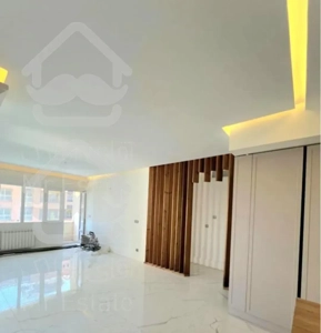 اپارتمان نورگیر تاپ لو‌کیشن