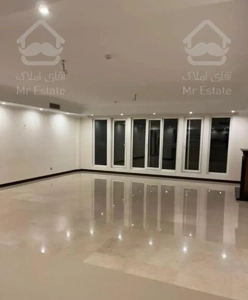 آپارتمان ۲۱۰ متر، سه خواب، فوق ،