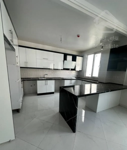 آپارتمان ۱۲۸ متر کلیدنخورده تراس بزرگ زیر قیمت