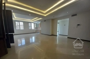 ۱۳۲متراپارتمان اول باهنر ۳خواب۲پارکینگ+۳۶متر انبار