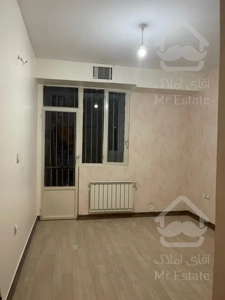 ۸۰ متر ۲خواب فول امکانات بهار جنوبی ارم