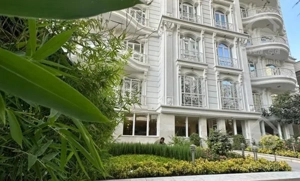 ۲۷۰متر.۳خواب. گلستان شمالی+۲۰ مترتراس