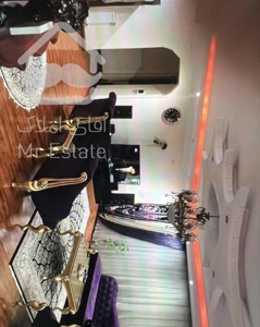 آپارتمان ۱۰۰ متری تمیز مناسب زوج