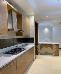 ۱۳۰متر ۲خواب پاسداران (قابل تبدیل)