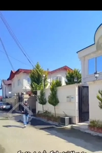 فروش خانه ویلایی ۳۰۰ متری ۴ خوابه