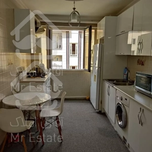 ۶۰ متر سالن پرده خور ۸ ساله در اکباتان