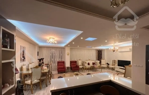 آپارتمان ١١٦ متر ولیعصر خ تجارت جهانی کوچه٦ متری